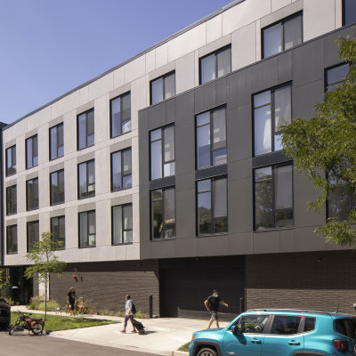 The Winnie Featured on Stacbond.com